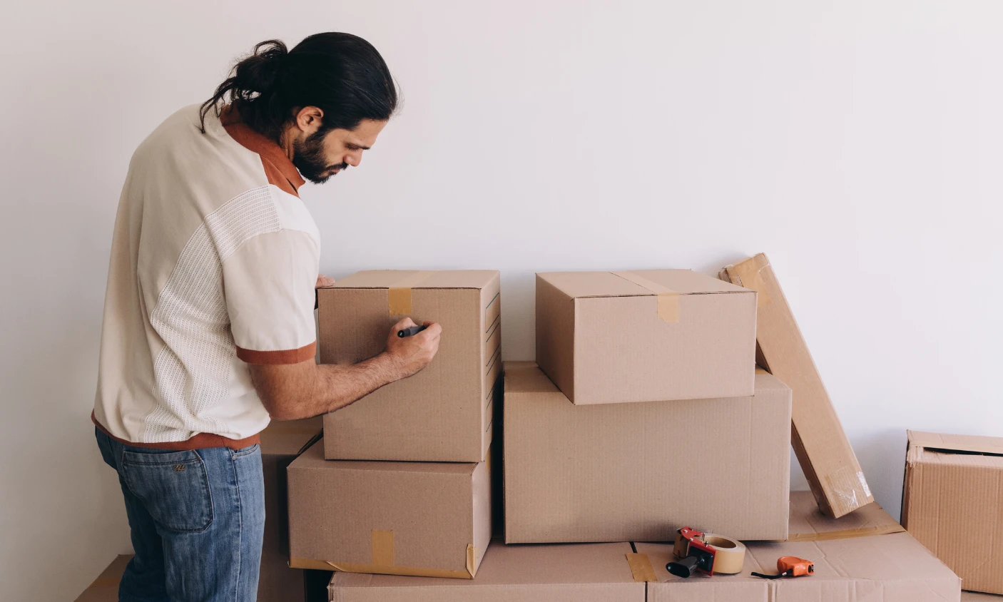 Protecting Your Valuables on Moving Day: A Practical Guide